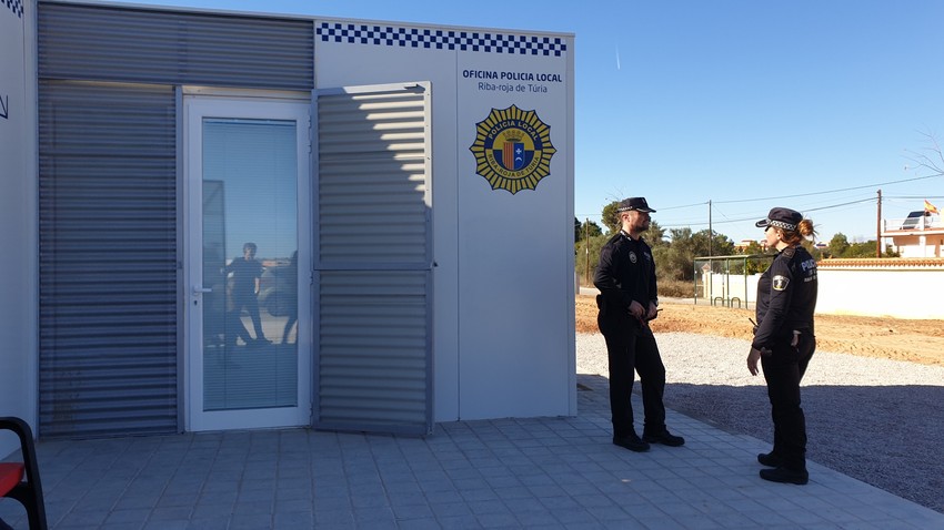 Riba-roja dota de oficinas policiales y centros sociales a las zonas residenciales del municipio
