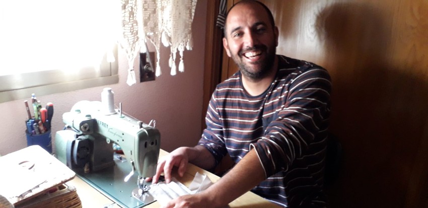 Noventa voluntarias concluyen la confecci�n de 45.000 mascarillas para la poblaci�n de Riba-roja