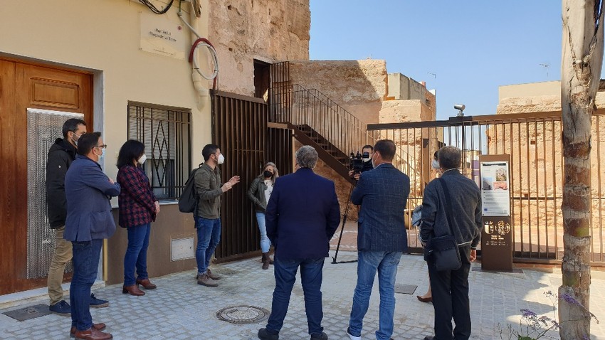 Riba-roja recupera la torre �rab del segle XI com a atractiu tur�stic i retorna l'esplendor al seu entorn