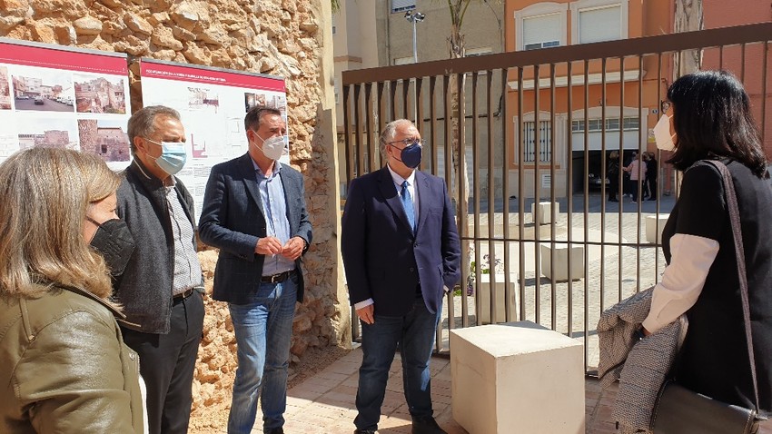 Riba-roja recupera la torre �rab del segle XI com a atractiu tur�stic i retorna l'esplendor al seu entorn