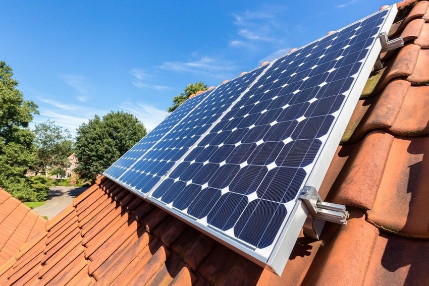 Riba-roja destina 54.090 euros en ajudes a la instal·lació d'energia solar fotovoltaica en habitatges i edificis per a autoconsum