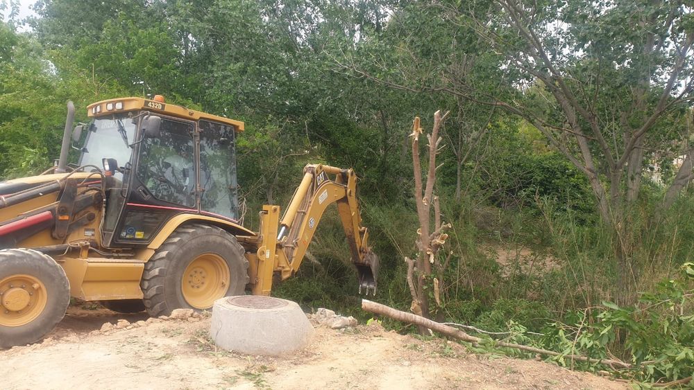 Riba-roja inicia las obras de la pasarela ciclo- peatonal que conectar� con la estaci�n de metro del Clot por el barranco de Mandor