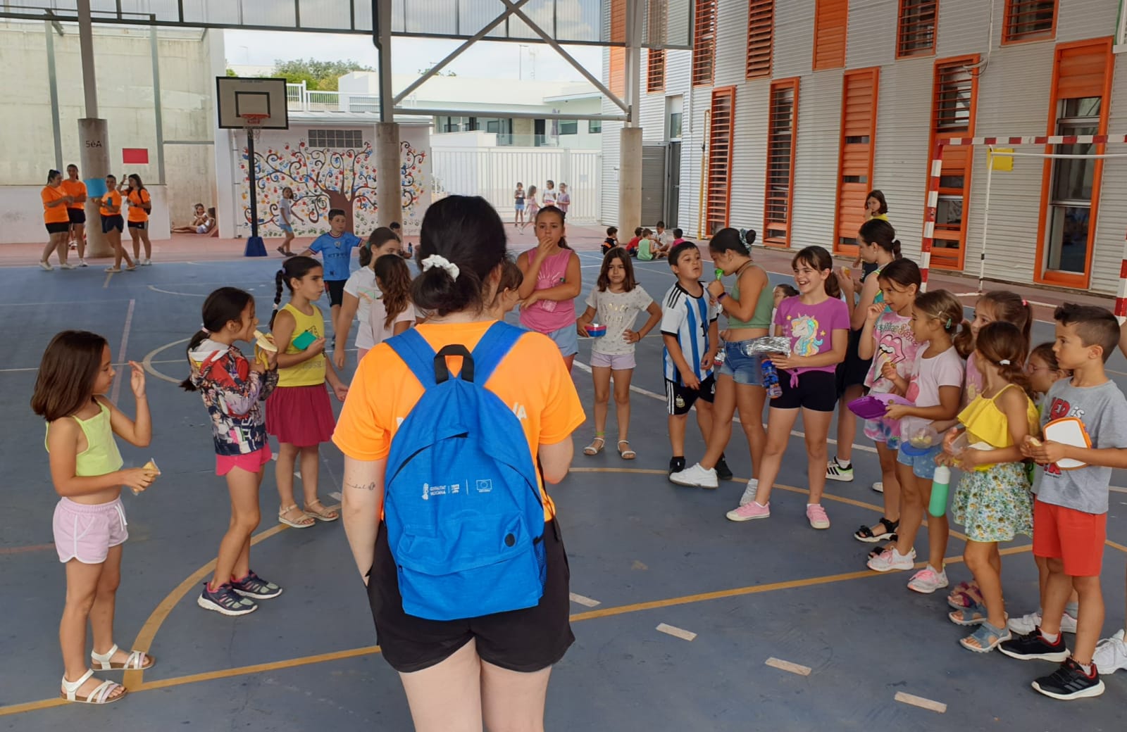 La Escola d Estiu de Riba-roja atn a ms de  mig miler de joves els mesos de juliol i agost