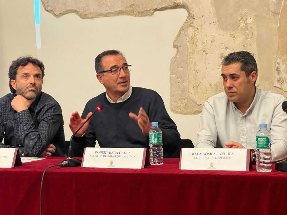 El Castell de Riba-roja acoge la clausura del  Circuit Camp de T�ria 2023 con la entrega de galardones y da la bienvenida al Circuit 2024