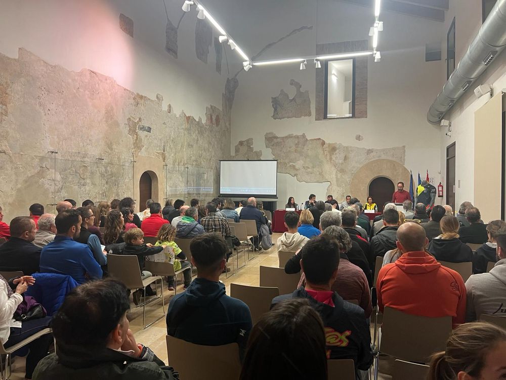 El Castell de Riba-roja acoge la clausura del  Circuit Camp de T�ria 2023 con la entrega de galardones y da la bienvenida al Circuit 2024