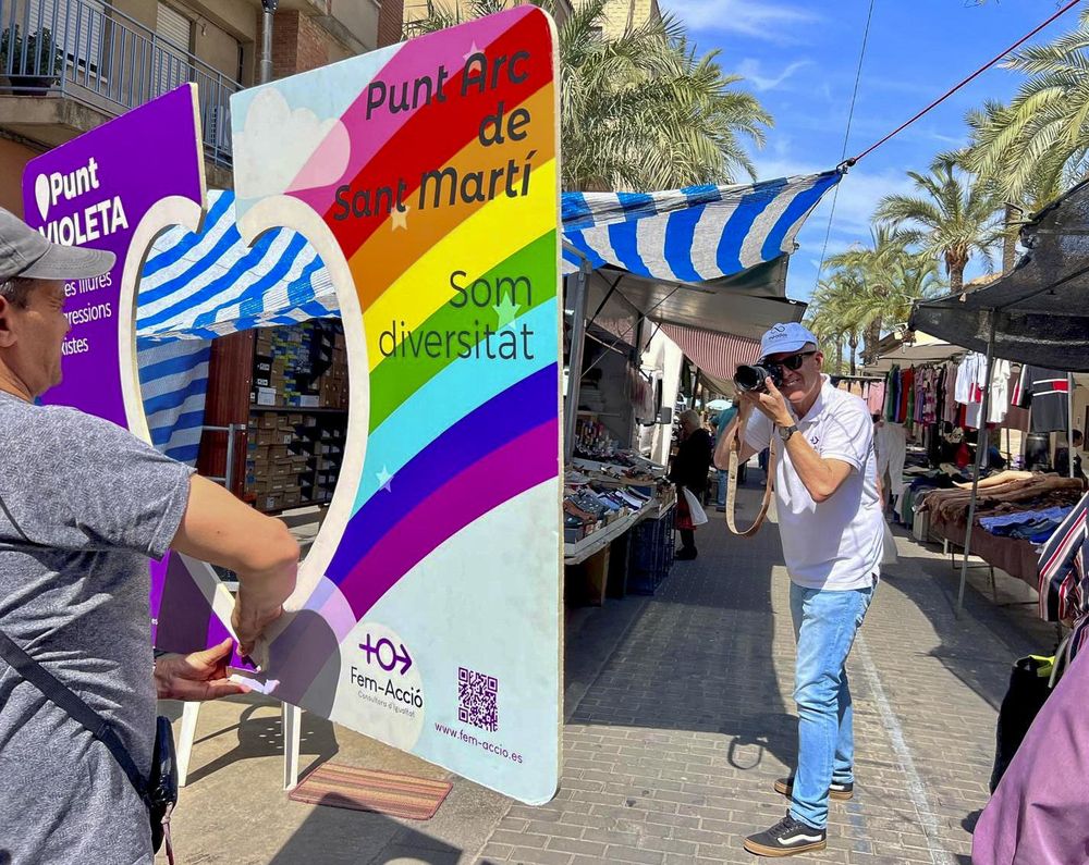 Galer�a imatges Punt Arc de Sant Mart� Mercat ambulant 13-05-2024