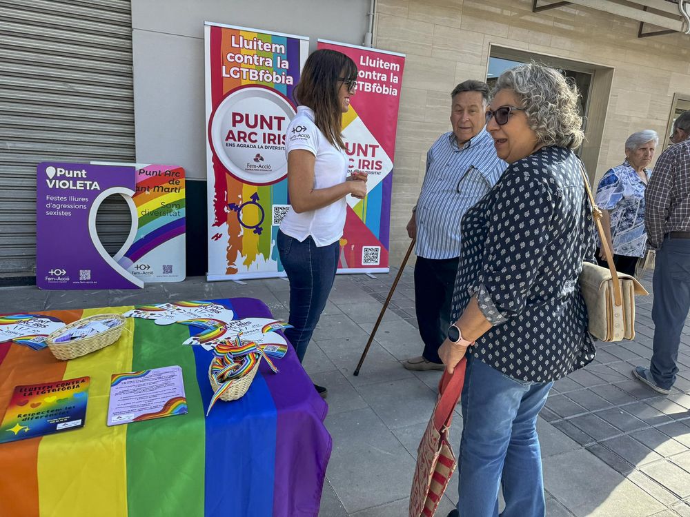 Galer�a imatges Punt Arc de Sant Mart� Mercat ambulant 13-05-2024
