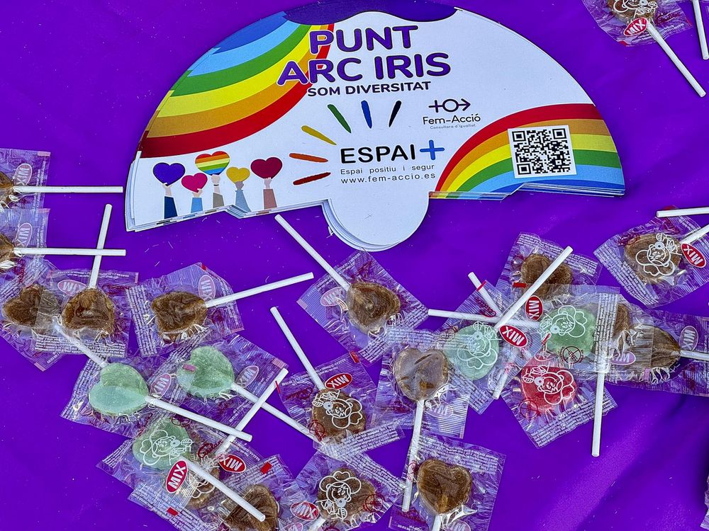 Galer�a imatges Punt Arc de Sant Mart� Mercat ambulant 13-05-2024