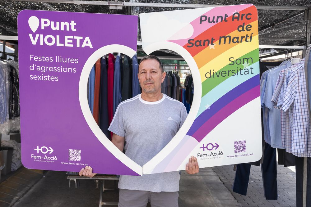 Galer�a imatges Punt Arc de Sant Mart� Mercat ambulant 13-05-2024