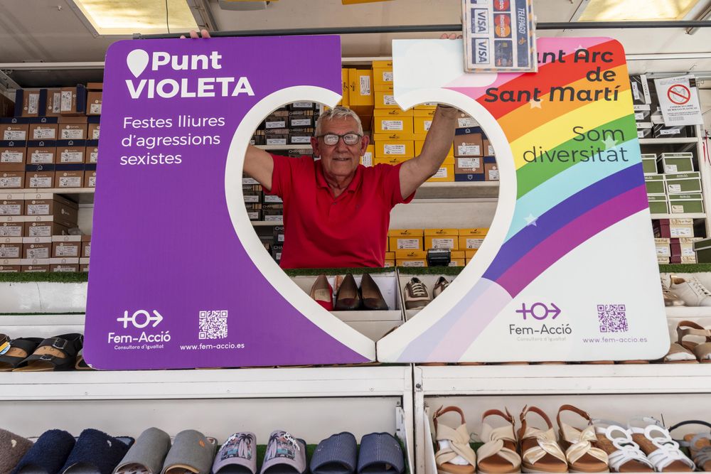 Galer�a imatges Punt Arc de Sant Mart� Mercat ambulant 13-05-2024