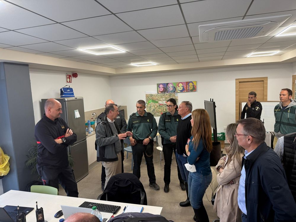 El Ayuntamiento de Riba-roja y la CEV trabajar�n conjuntamente en un plan de reactivaci�n industrial para la zona