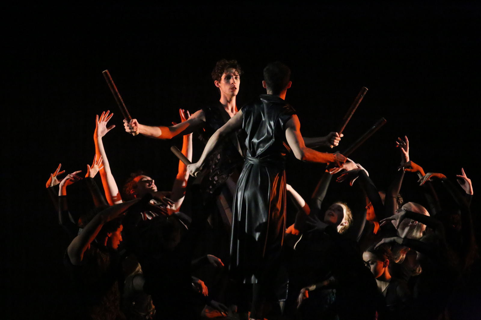 El Ballet Nacional de Catalunya presenta �Julieta y Romeo� por la Dana en Riba-roja de T�ria