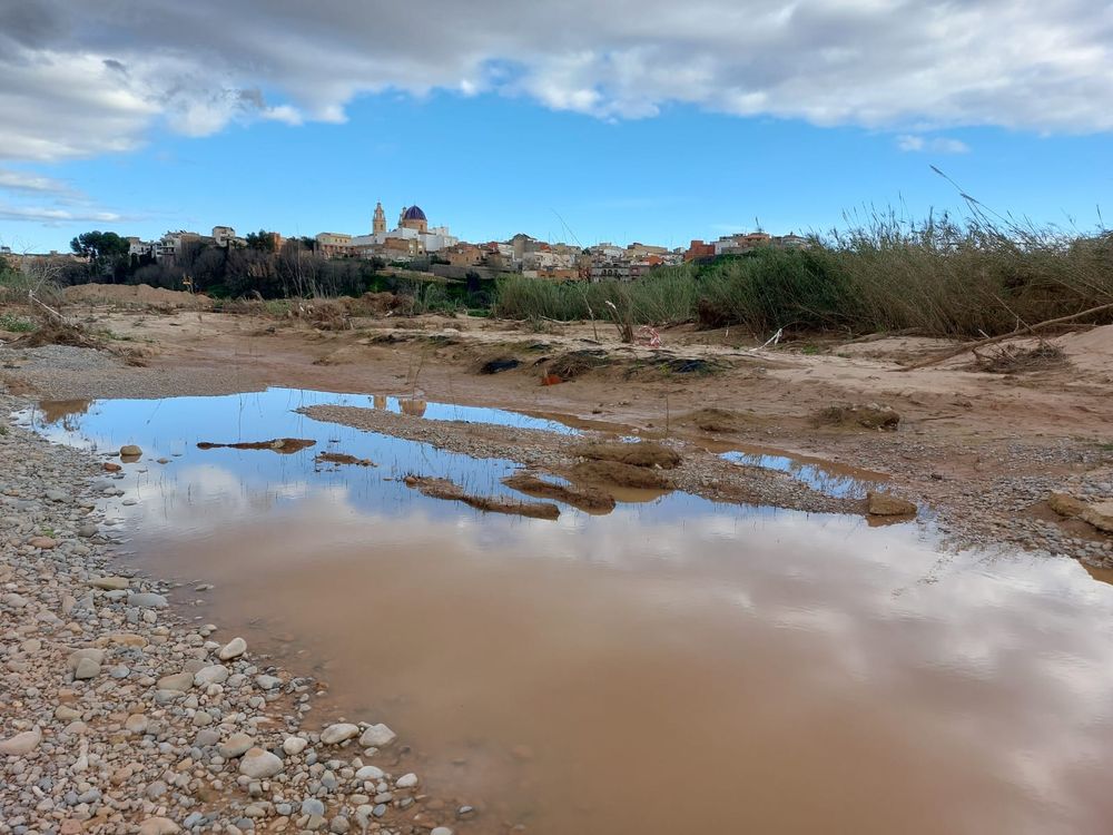 L'Associaci� de Municipis Vinculats al Parc Natural s'acull a la recomanaci� de la Generalitat d'abstindre's del bany en el T�ria durant la Setmana Santa i Pasqua
