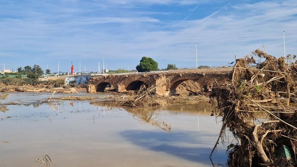 L'Associaci� de Municipis Vinculats al Parc Natural s'acull a la recomanaci� de la Generalitat d'abstindre's del bany en el T�ria durant la Setmana Santa i Pasqua