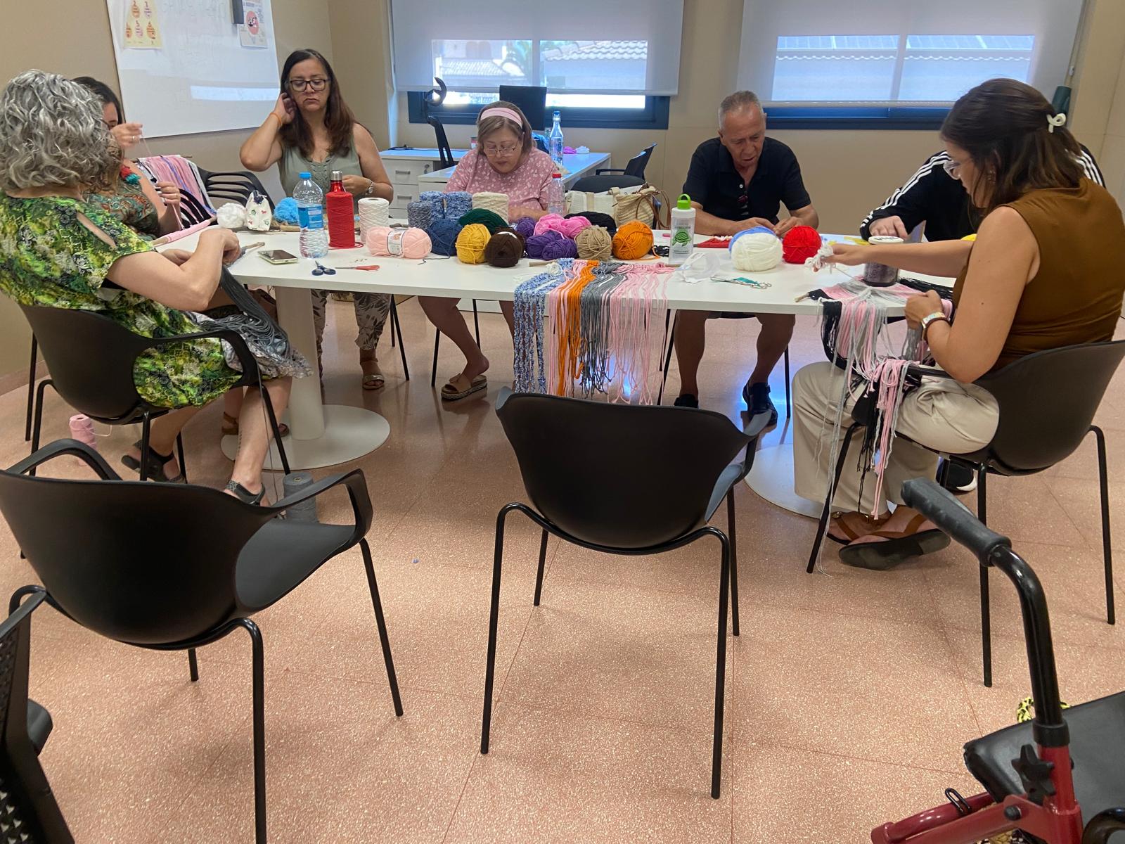 Riba-roja ofereix anualment seguiment individualitzat a mig centenar de persones amb malaltia mental en el municipi