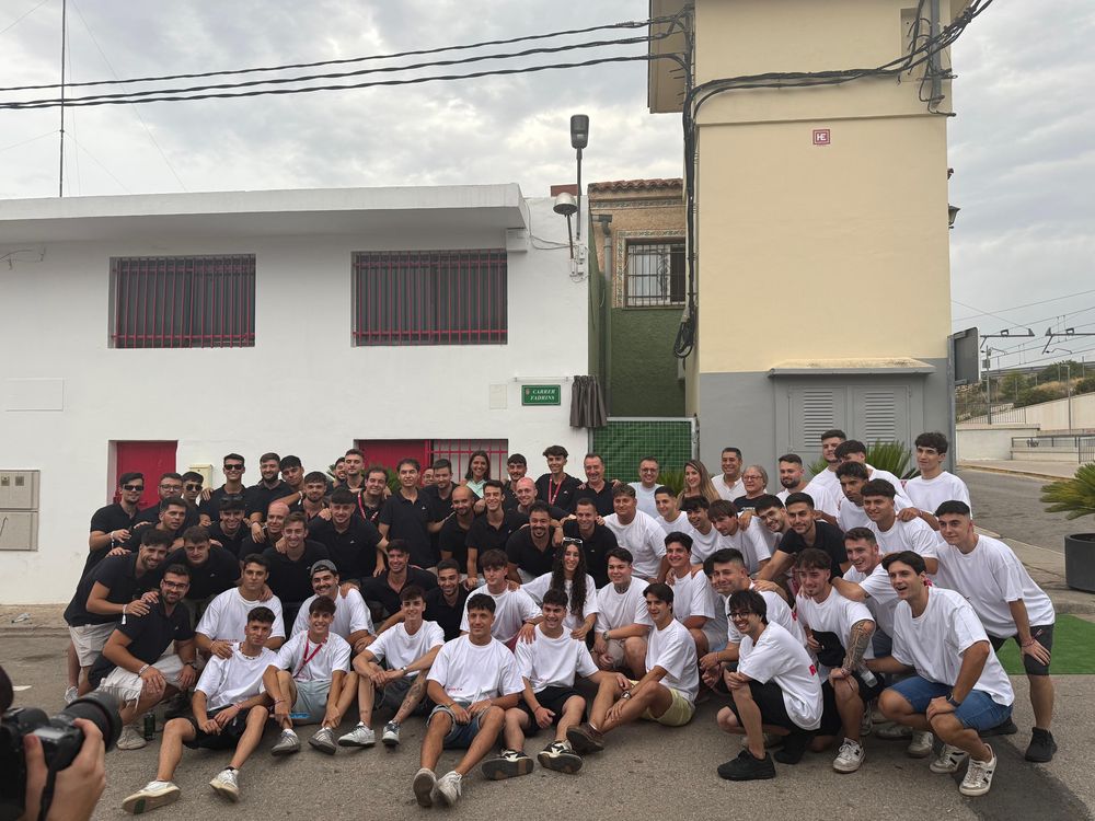 Riba-roja inaugura el Carrer Fadrins