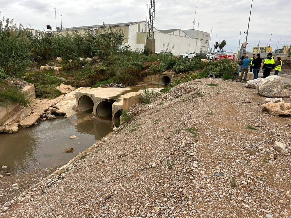 Riba-roja y la Confederaci�n Hidrogr�fica del J�car refuerzan la coordinaci�n para prevenir inundaciones y mejorar la conectividad en las �reas industriales