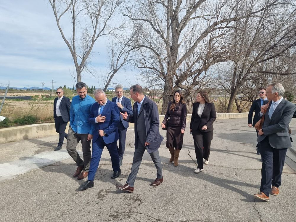 M�s de 70 alcaldes i alcaldesses assistixen en Riba-roja a la primera convocat�ria de la Comissi� Mixta per a la reconstrucci� i recuperaci� despr�s dels danys provocats per la DANA