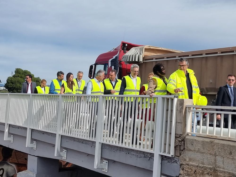 M�s de 70 alcaldes i alcaldesses assistixen en Riba-roja a la primera convocat�ria de la Comissi� Mixta per a la reconstrucci� i recuperaci� despr�s dels danys provocats per la DANA