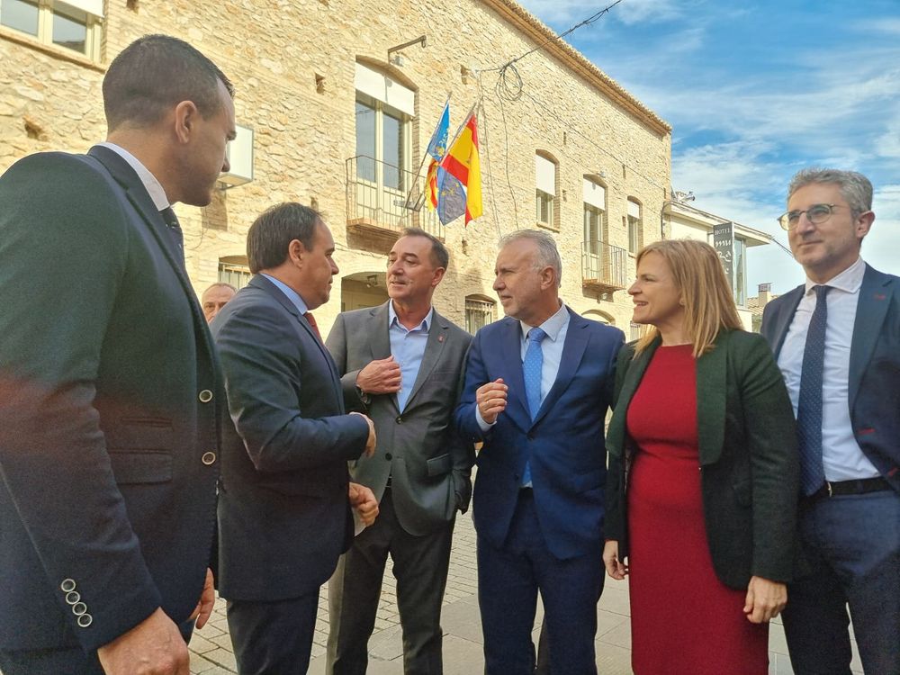 M�s de 70 alcaldes i alcaldesses assistixen en Riba-roja a la primera convocat�ria de la Comissi� Mixta per a la reconstrucci� i recuperaci� despr�s dels danys provocats per la DANA