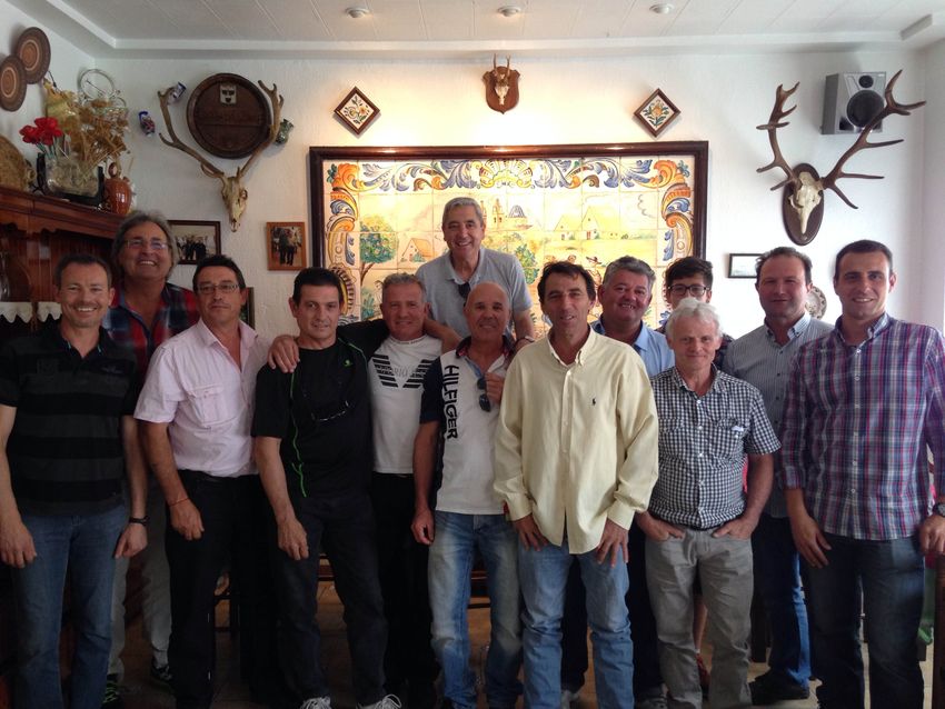 Concurso final local de Colombicultura Las 4 plumas en Ribarroja del Turia