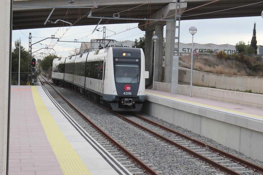 Pruebas del metro en Ribarroja del Turia