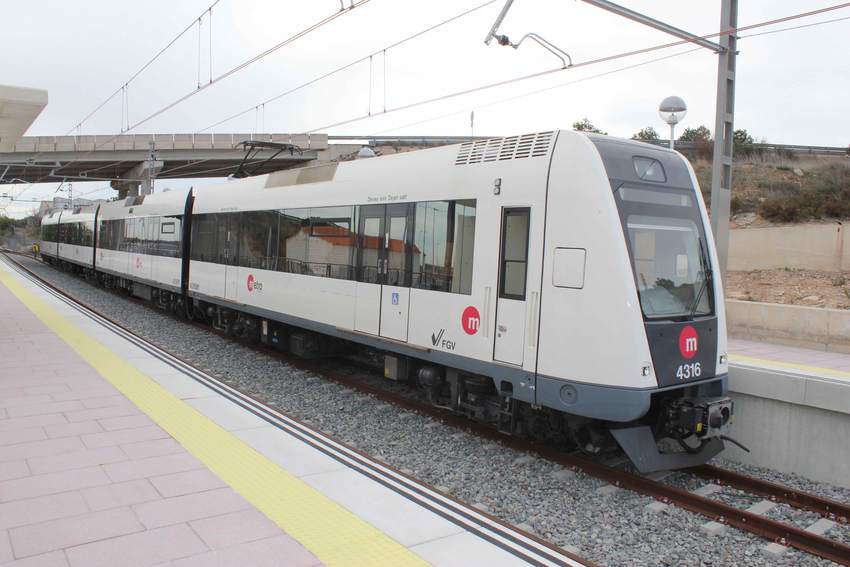 Pruebas del metro en Ribarroja del Turia
