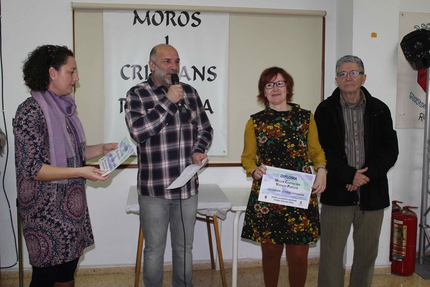 Los moros y cristianos de Ribarroja del Turia celebran la mitja festa