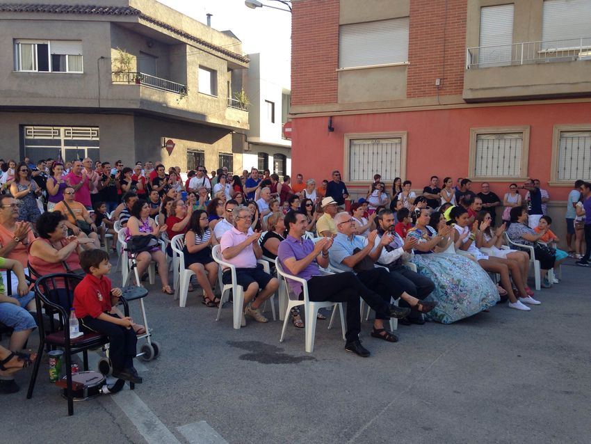 La Falla Plaza de la Constituci�n de Riba-roja de T�ria celebra el VI Certamen de Cornetas y Tambores