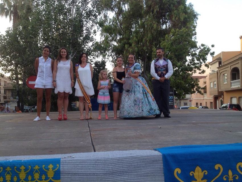 La Falla Plaza de la Constituci�n de Riba-roja de T�ria celebra el VI Certamen de Cornetas y Tambores