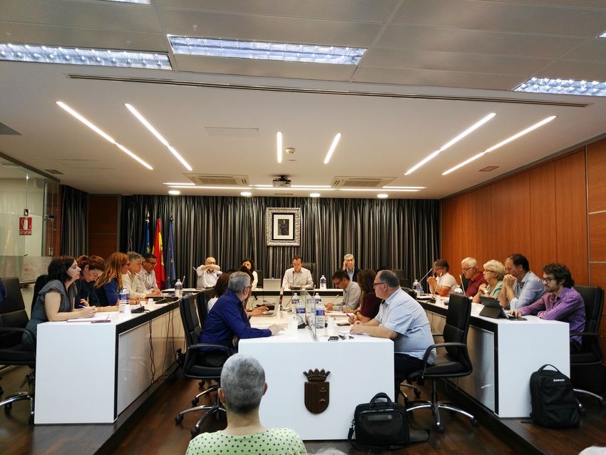 La Corporaci celebra el primer debat plenari sobre l'actualitat municipal de la legislatura
