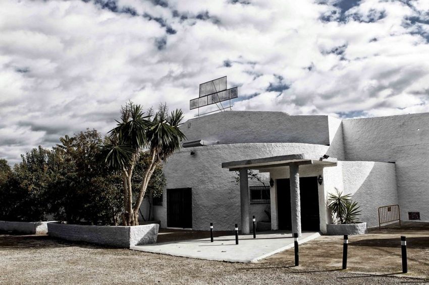 El Ayuntamiento clausura la discoteca ubicada junto al quint por carecer de licencia de apertura y actividad y por cometer 7 infracciones en su interior  