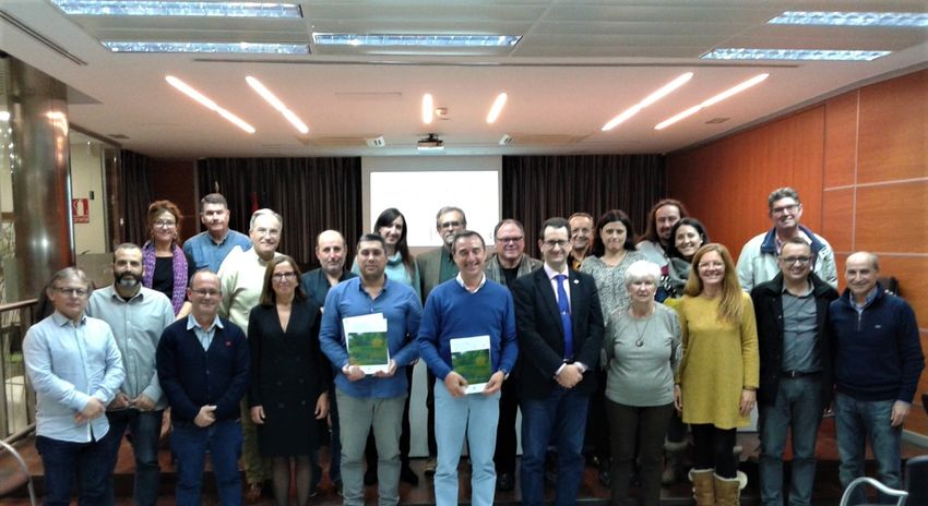 La Universitat de Valncia presenta el Pla Estratgic de Riba-roja de Tria al Consell del Poble
